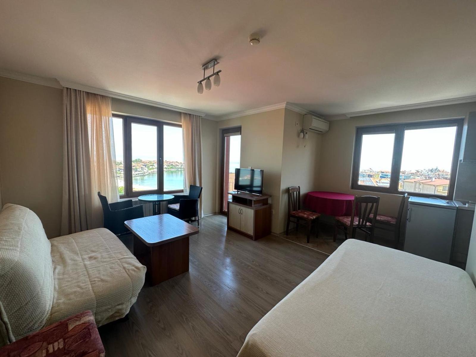 Family Hotel Radiana Sozopol Exterior foto
