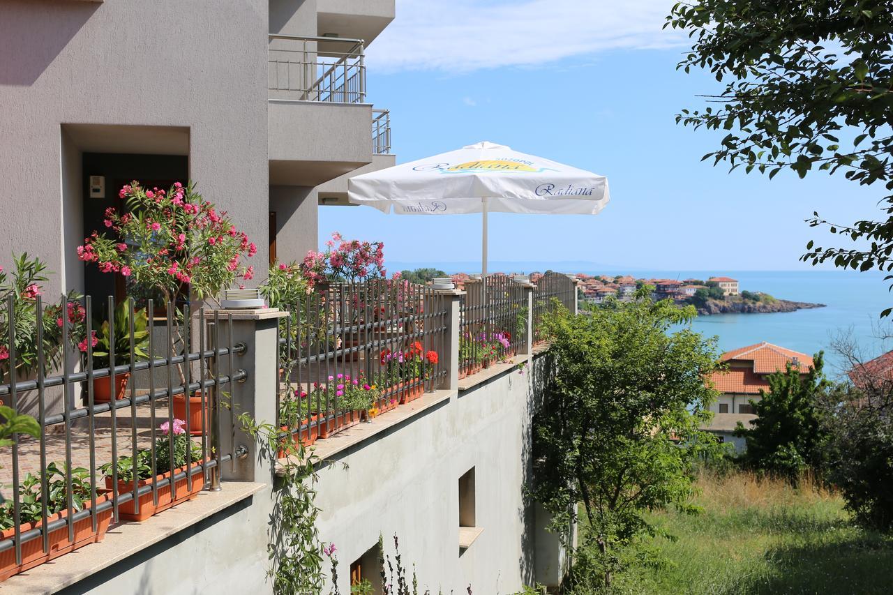 Family Hotel Radiana Sozopol Exterior foto